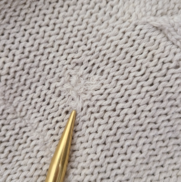 ♡ Y2K ♡ Hollister Cream Cableknit Hooded Cropped Babydoll Sweater - Picture 15 of 15